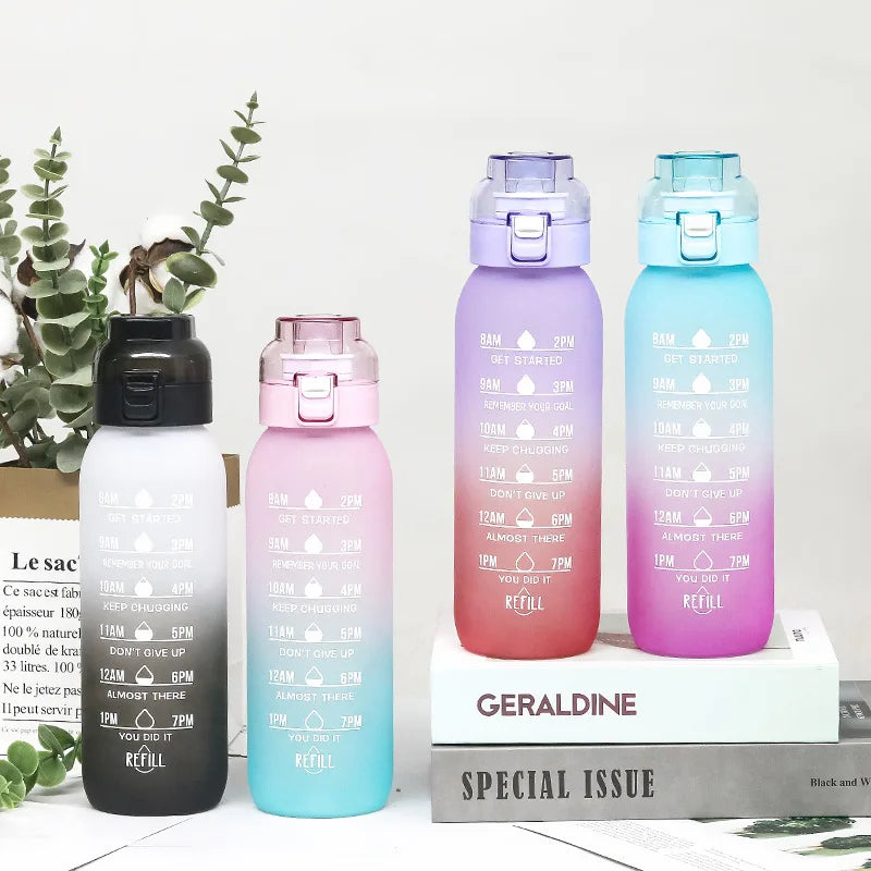 LUSQI 1000ML Geschmackswasser Flasche mit Stroh & 5 Geschmackspods