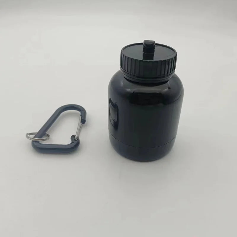 Praktische 100 ml Mini Flasche für Milchpulver beim Camping