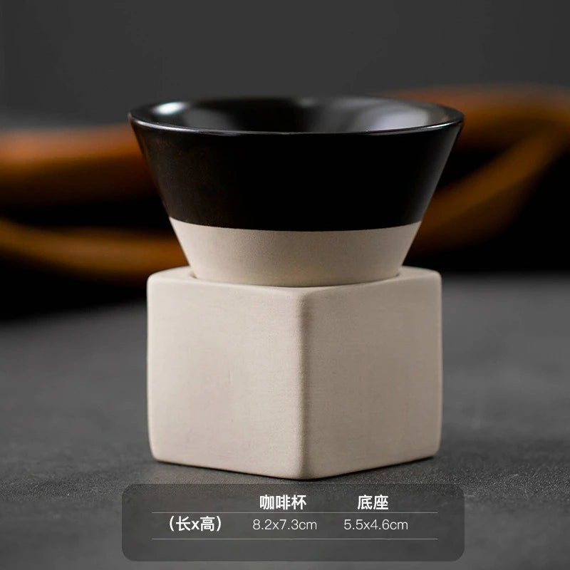 Retro Keramik Tasse in Dreieckiger Kegelform für Tee und Kaffee