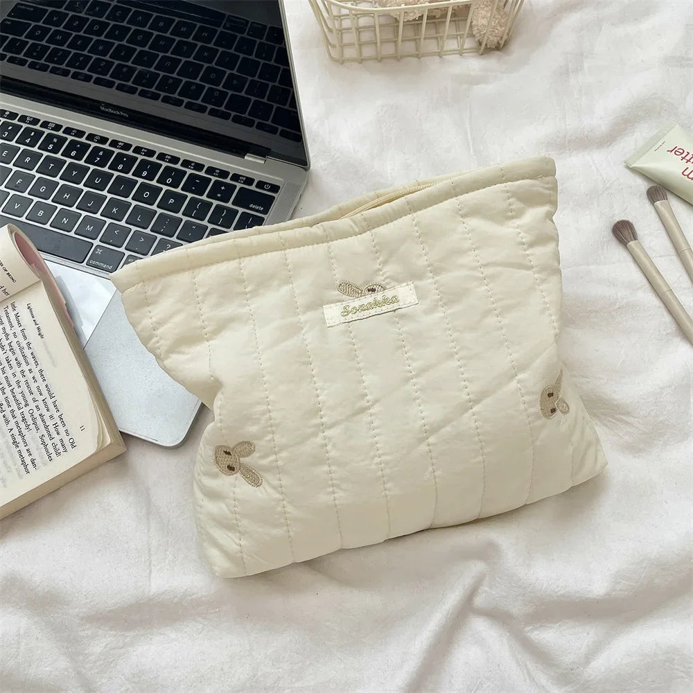 Praktische Kosmetiktasche aus weichem Baumwollstoff für Damen