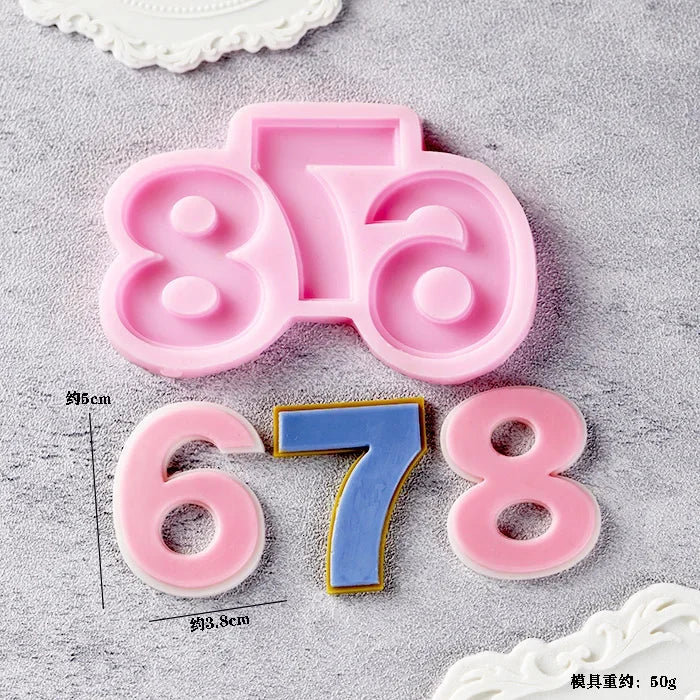 Vielseitige 3D-Silikonform: Zahlen - Buchstaben für Backen - Basteln