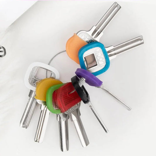 Bunte Schlüsseloberseiten aus weichem PVC - 10–32 Teile