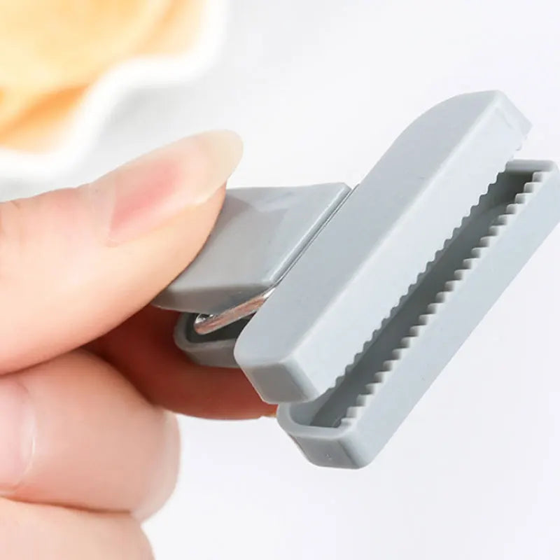 Frische - Ordnung: 12er Set praktische, tragbare Kunststoff-Frischhalte-Clips