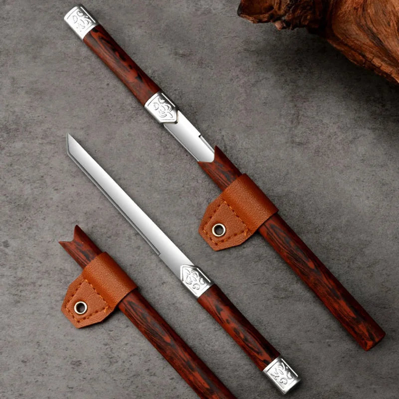 Leicht zu tragendes Edelstahl Messer mit gerader Klinge für präzises Schneiden