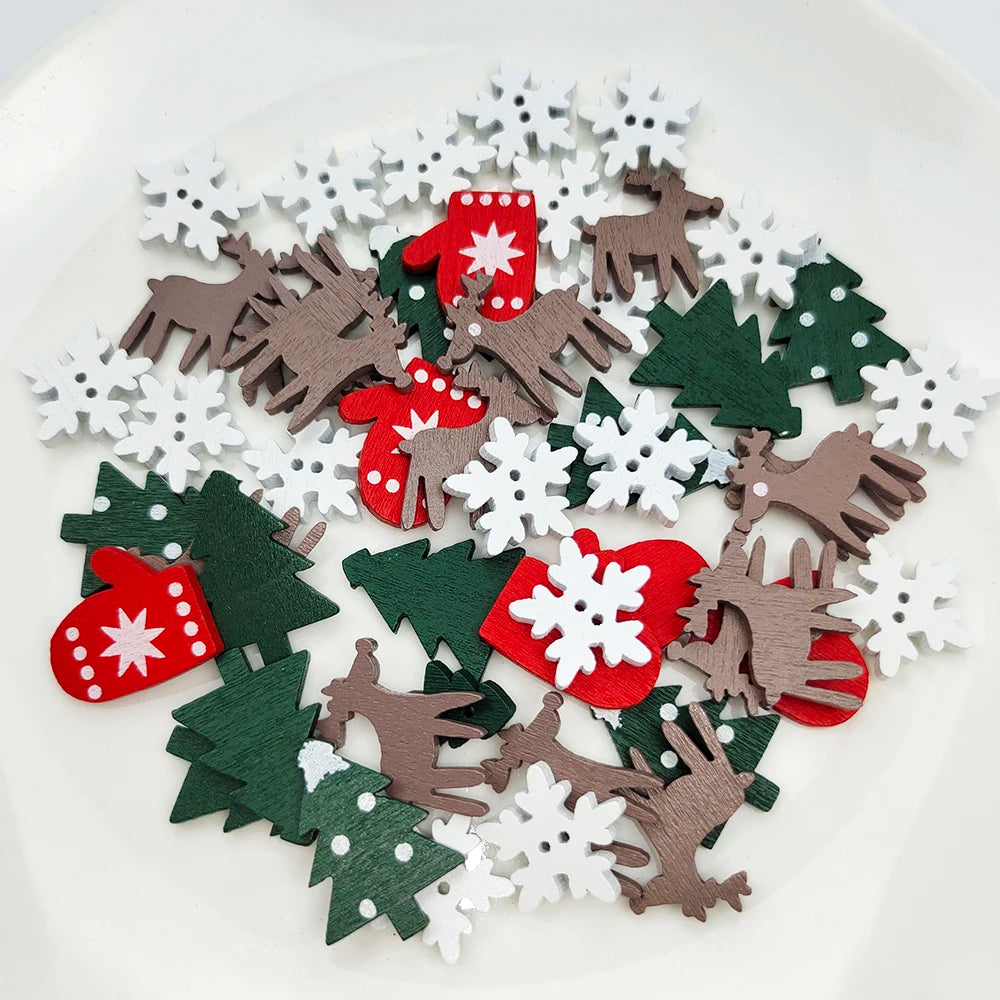 50 Stück natürliche Holzspäne Weihnachtsdekoration mit Anhängern