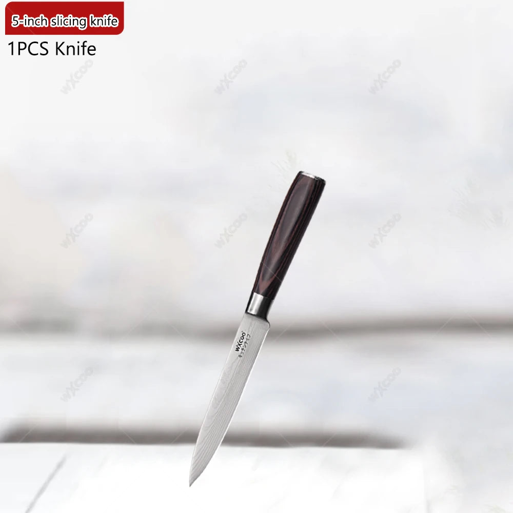 Japanisches Küchenmesserset mit scharfen Klingen und magnetischem Messerblock