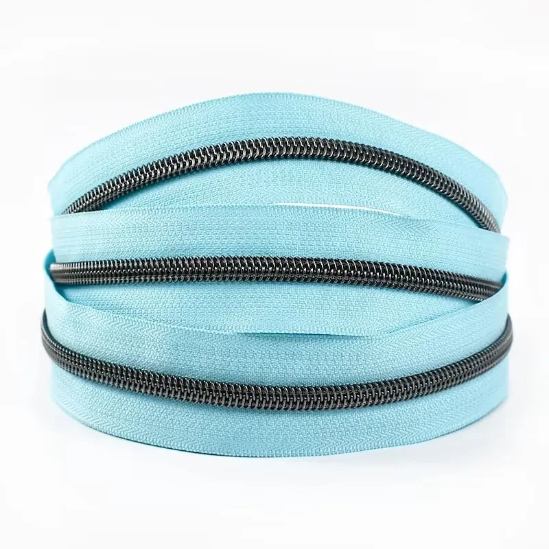 Nylon Reissverschlussband Nr 5 pro Meter mit Schiebern fuer Naehprojekte