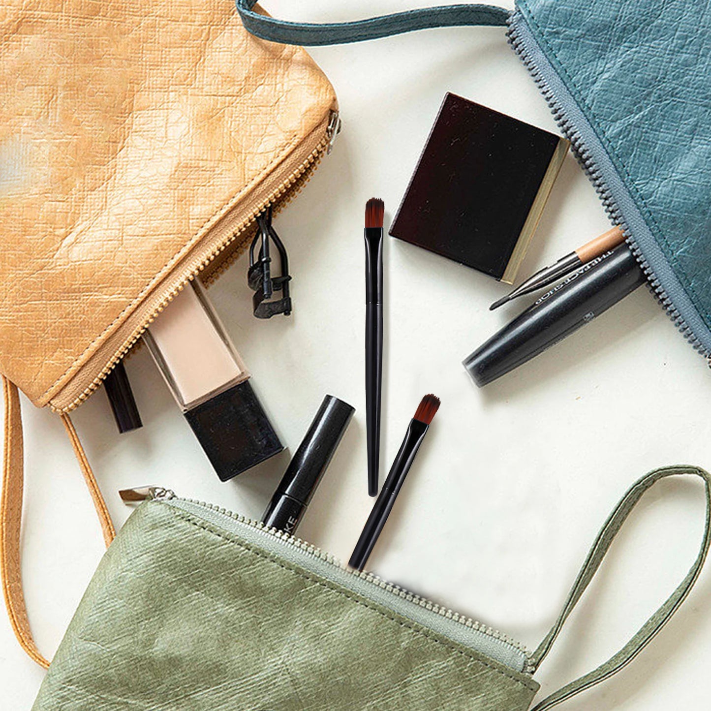 Hygienisch - präzise: 50/100 Einweg Lippenpinsel mit synthetischem Haar