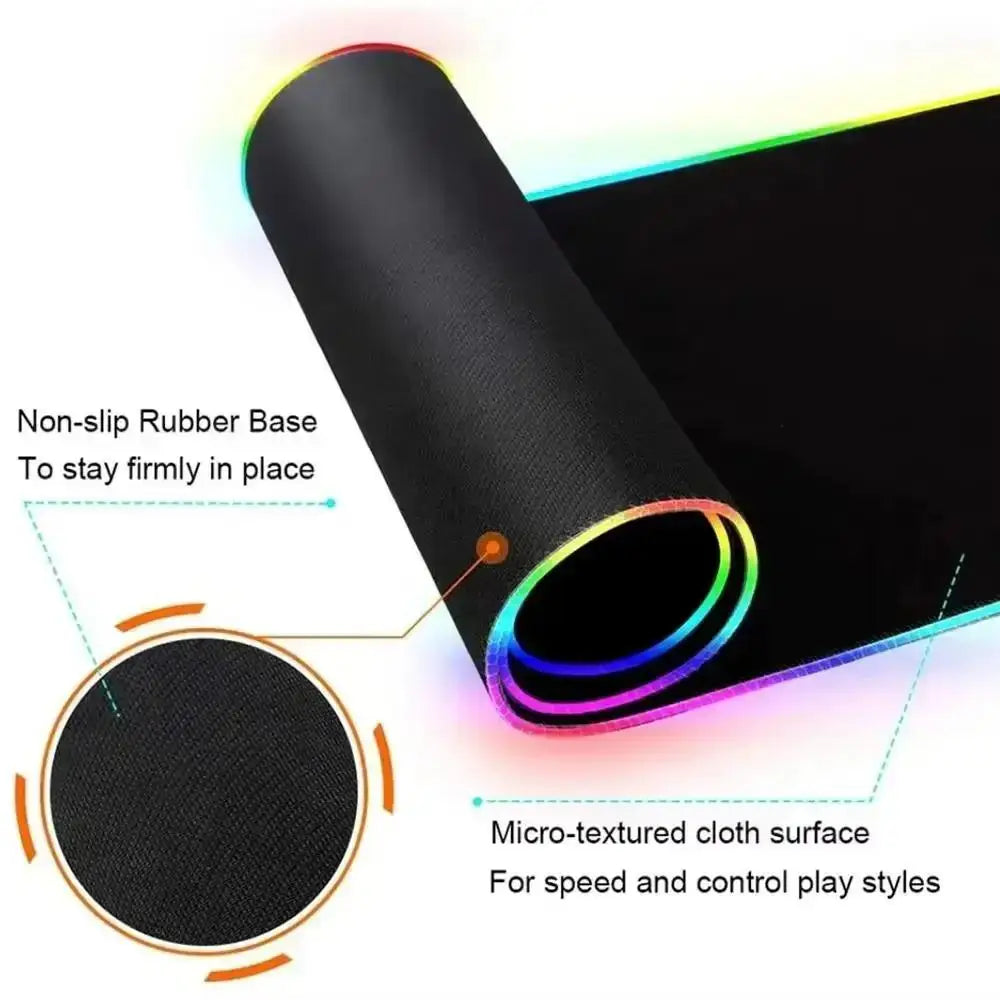 XXL Gaming Mauspad Geometrisches Design mit RGB LED Beleuchtung