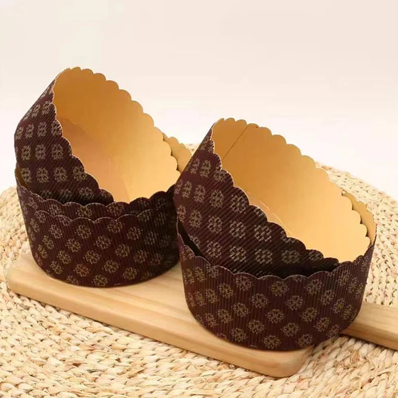 5er Set Panettone Papierbackformen perfekt für italienisches Gebäck