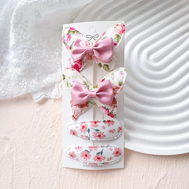 4-teiliges Set Schmetterling Haarklammern aus Polyester für Mädchen