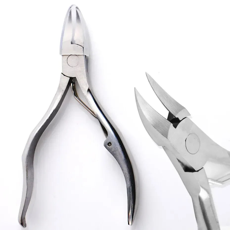Präzise Edelstahl Nagelhautschere mit Adler-Schnabel für Maniküre