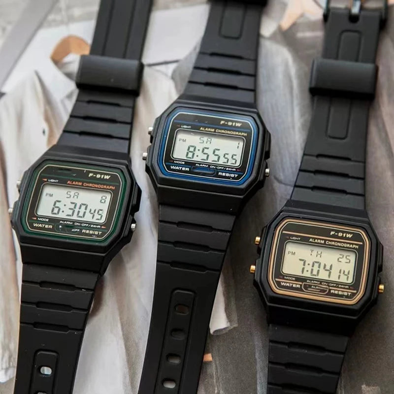 Digitale LED Armbanduhr – Quadratisch, Sport Business Silikon für Damen Herren