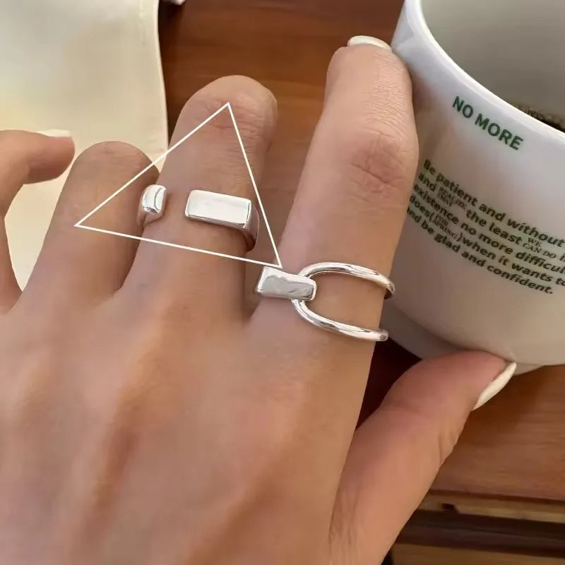 Verstellbarer Silberring mit hohlen Linien, stylischer Punk-Schmuck Unisex