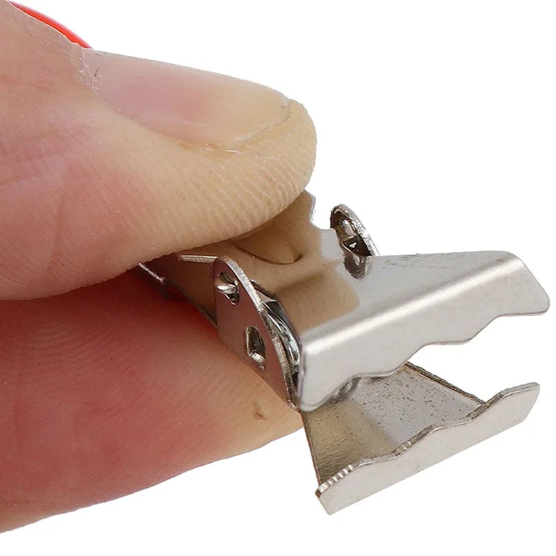 Praktische 5er Set bunte Wäscheklammern aus Kunststoff