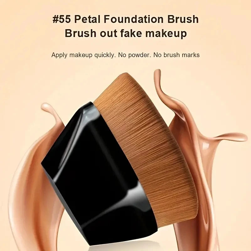 Makelloses Finish garantiert: Weicher Foundation-Pinsel für flüssige Grundierung - BB-Creme