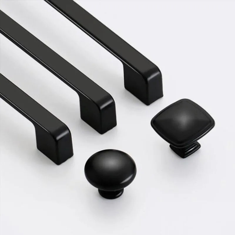 Schwarze Aluminium Möbelgriffe für Küchen Schränke Schubladen – Varianten