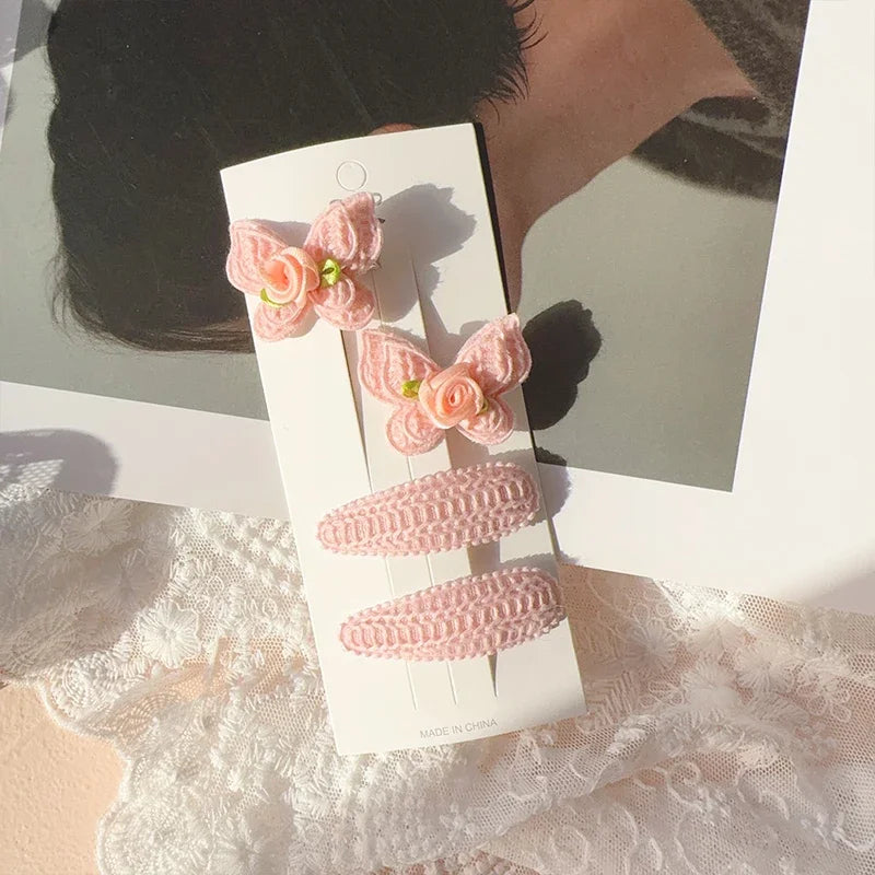 Niedliche handgemachte Strick-Haarclips für Mädchen - 4er Set