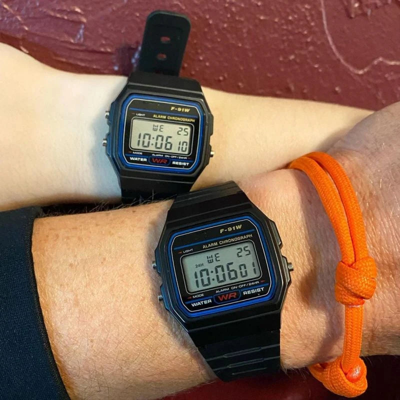 Digitale LED Armbanduhr – Quadratisch, Sport Business Silikon für Damen Herren