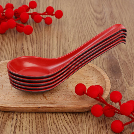 Sicherer Suppenlöffel mit langem Griff Haken für heiße Speisen