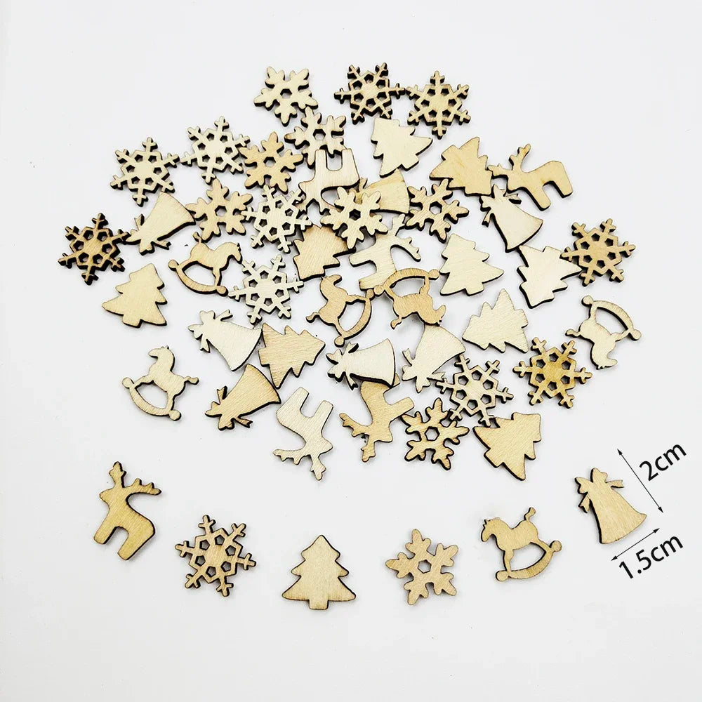 50 Stück natürliche Holzspäne Weihnachtsdekoration mit Anhängern