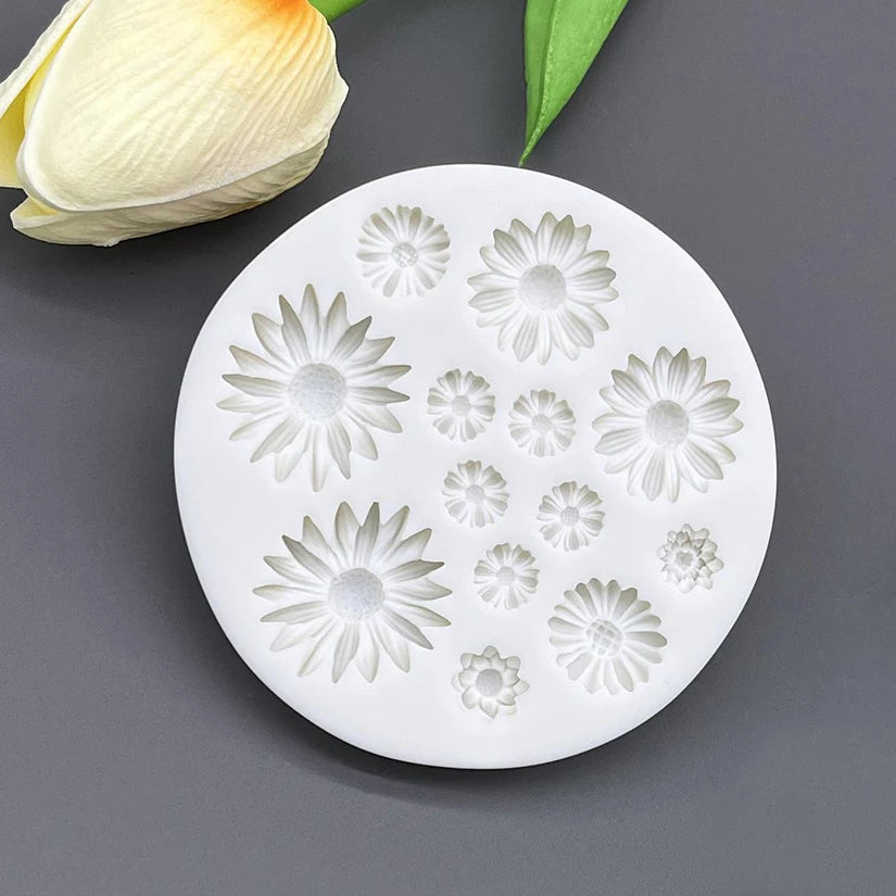 Florale Silikonform für Zuckerblumen – Gänseblümchen, Rose - Chrysantheme Set