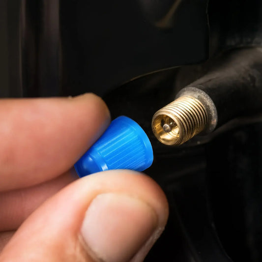 100er Set schwarze Kunststoff Ventilkappen für Auto und Motorrad