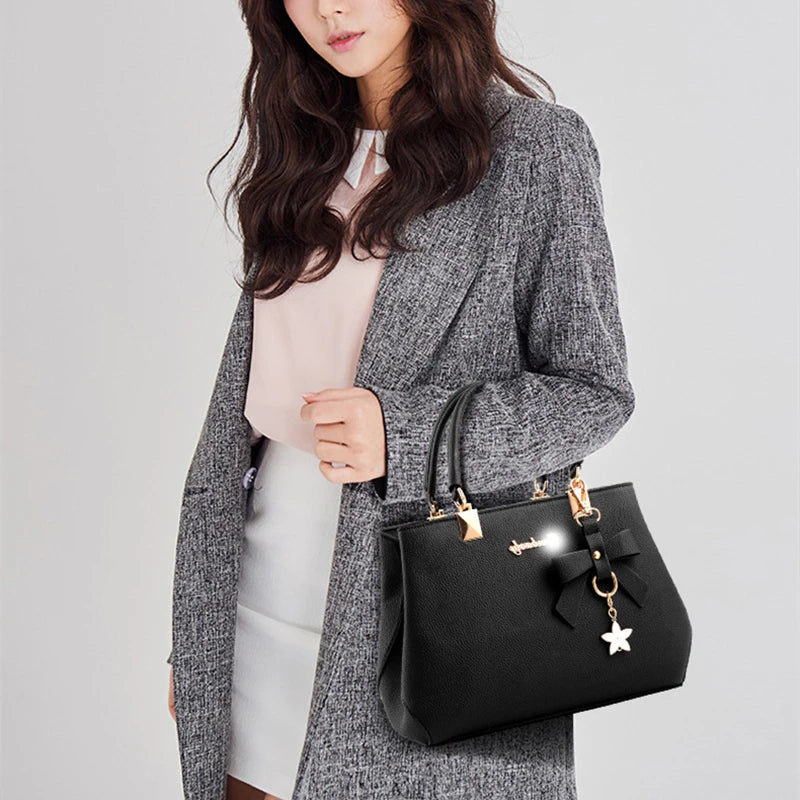 Elegante Damenhandtasche aus PU-Leder mit viel Stauraum - stylischen Details