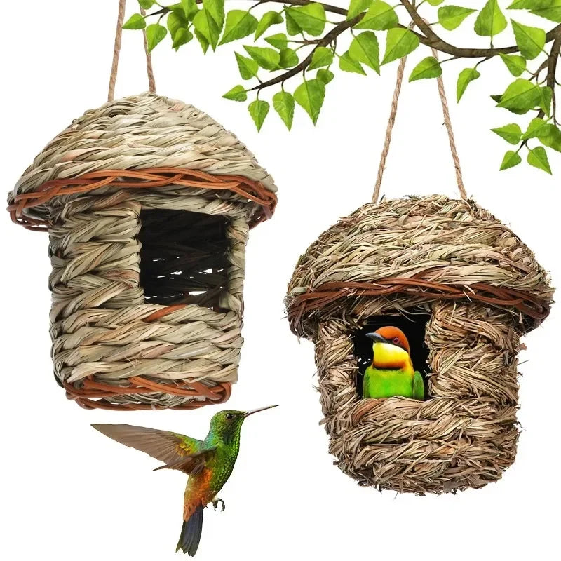 Hängendes Vogelhaus aus handgewebtem Stroh für Garten und Balkon