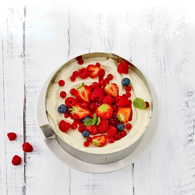 Verstellbarer Edelstahl Kuchenring für präzises Backen