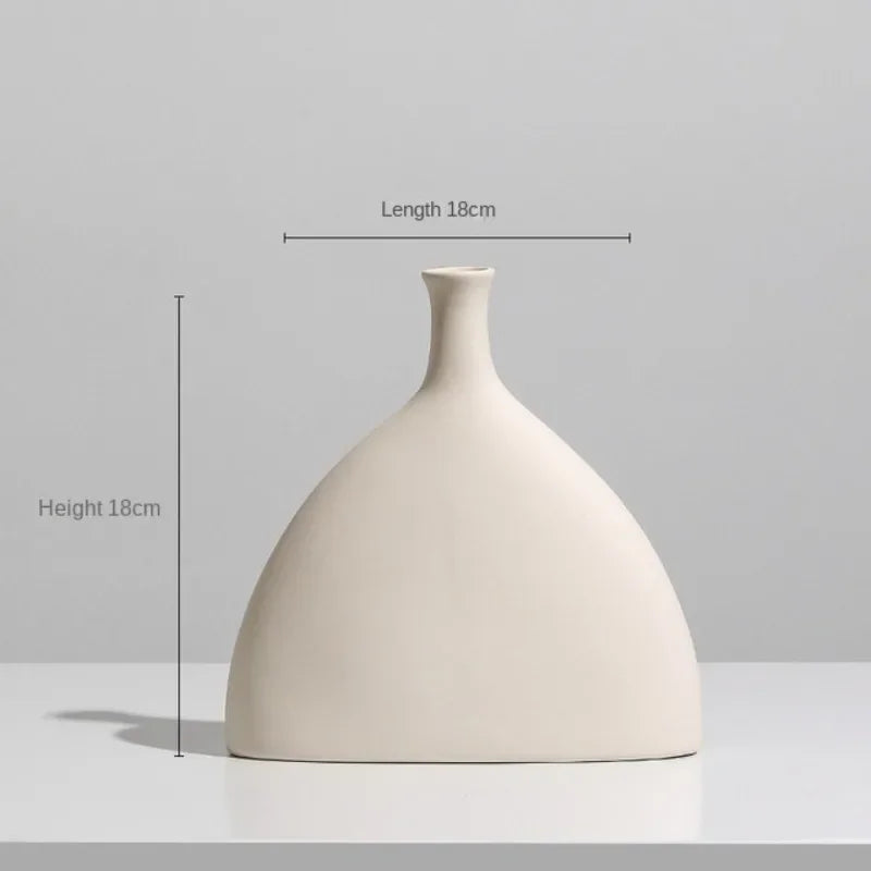 Moderne einfache Keramik Kunst Vase mit getrockneten Blumenarrangement