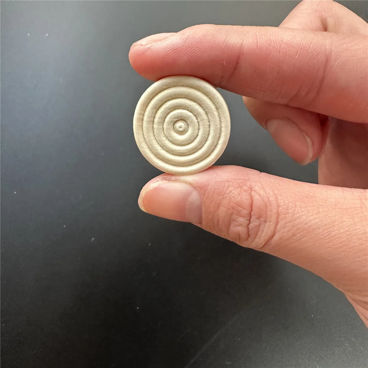 Holz-Dammen Spielsteine 24 Stück 2,5 cm rund – Klassisches Brettspiel-Zubehör