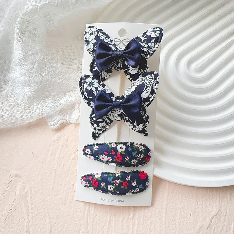 4-teiliges Set Schmetterling Haarklammern aus Polyester für Mädchen