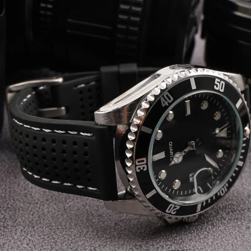 Weiches Silikon-Gummi-Uhrenarmband 20-24 mm, wasserdicht & atmungsaktiv