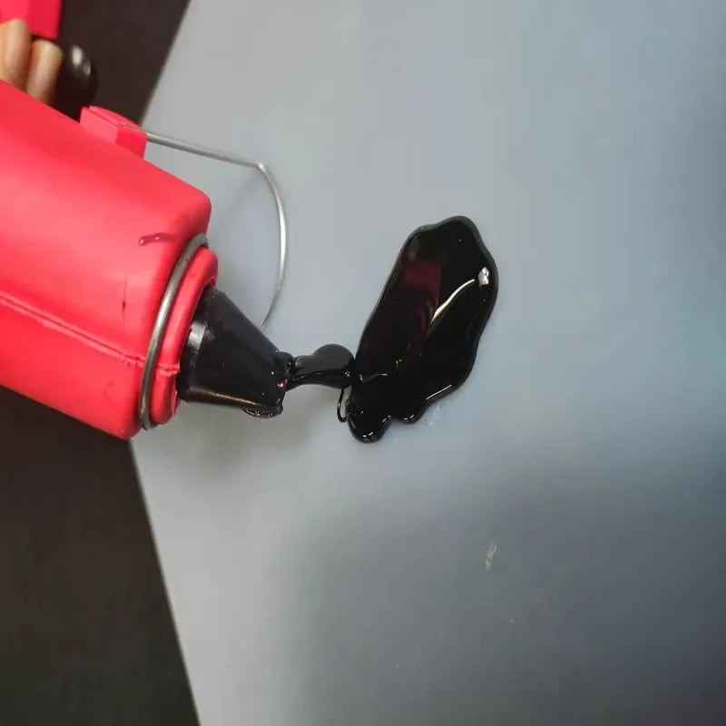 Schwarze Heißklebestifte für DIY Projekte und vielseitige Reparaturen