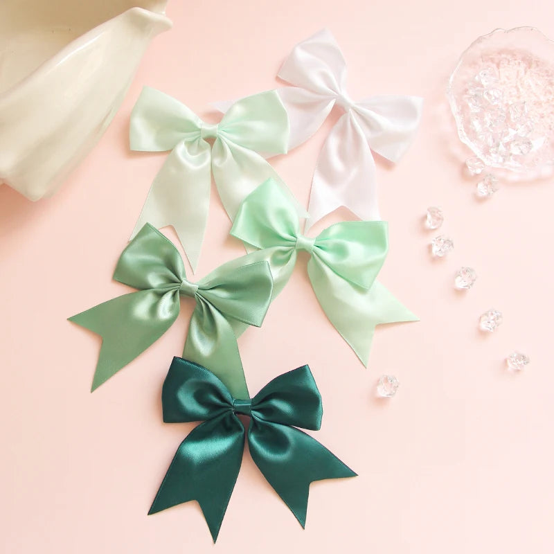 Elegante Grüne Satin Haar Clips für Mädchen - Handgemachtes Set
