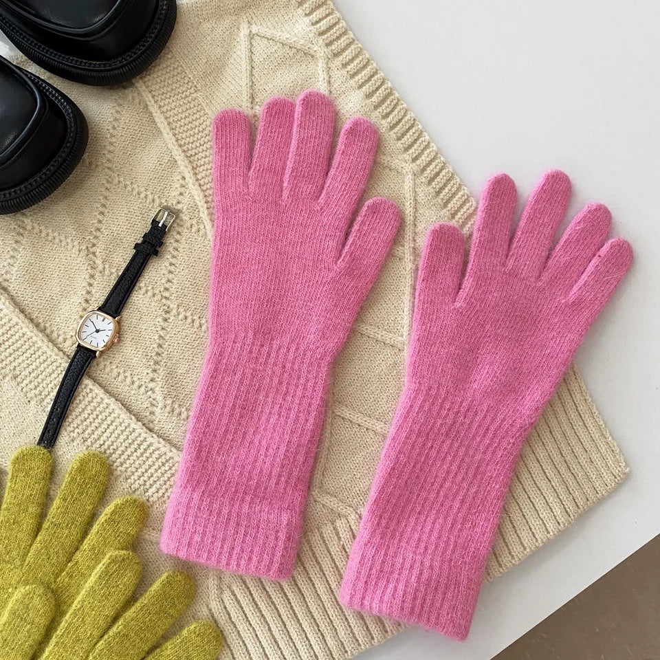Lange warme Damen Handschuhe aus Kaninchenwolle für den Winter