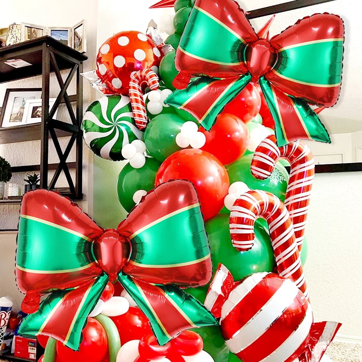 2/12/14-teiliges Weihnachts-Partyset mit roten und grünen Schleifenballons