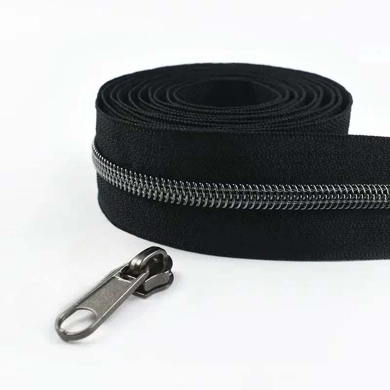 Nylon Reissverschlussband Nr 5 pro Meter mit Schiebern fuer Naehprojekte