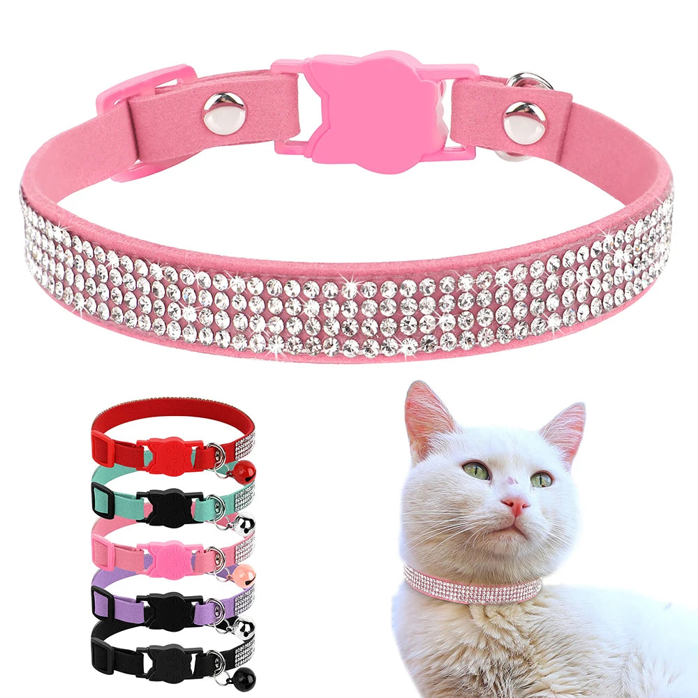 Weiches Wildleder Katzenhalsband mit Strass - Glocke – Sicher - Stilvoll