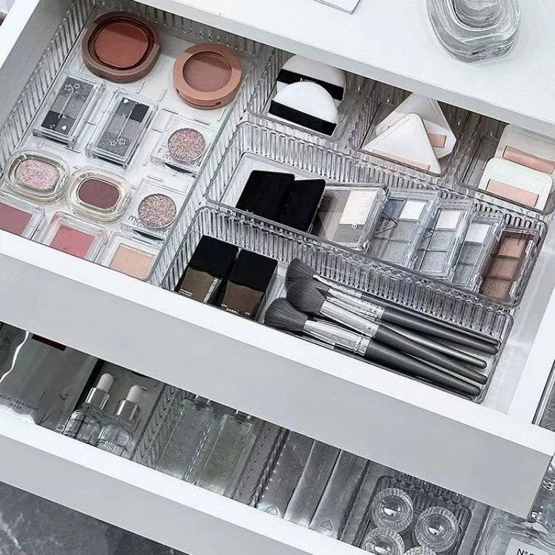 Stapelbarer Acryl Organizer mit verstellbaren Trenntabletts für Kosmetik