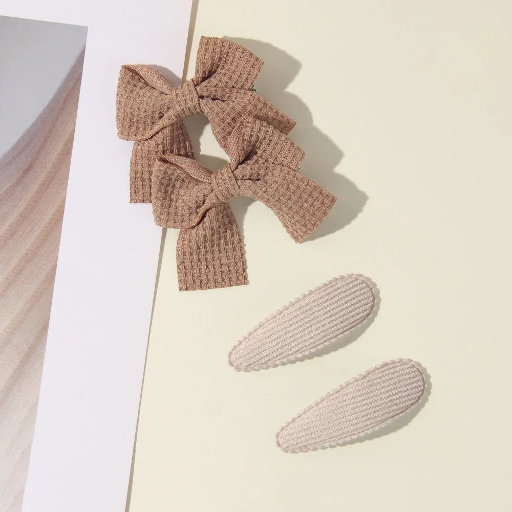 Bunte Haarklammern Set – 4-teilig, sichere Legierung - farbenfrohe Schleifen für Mädchen