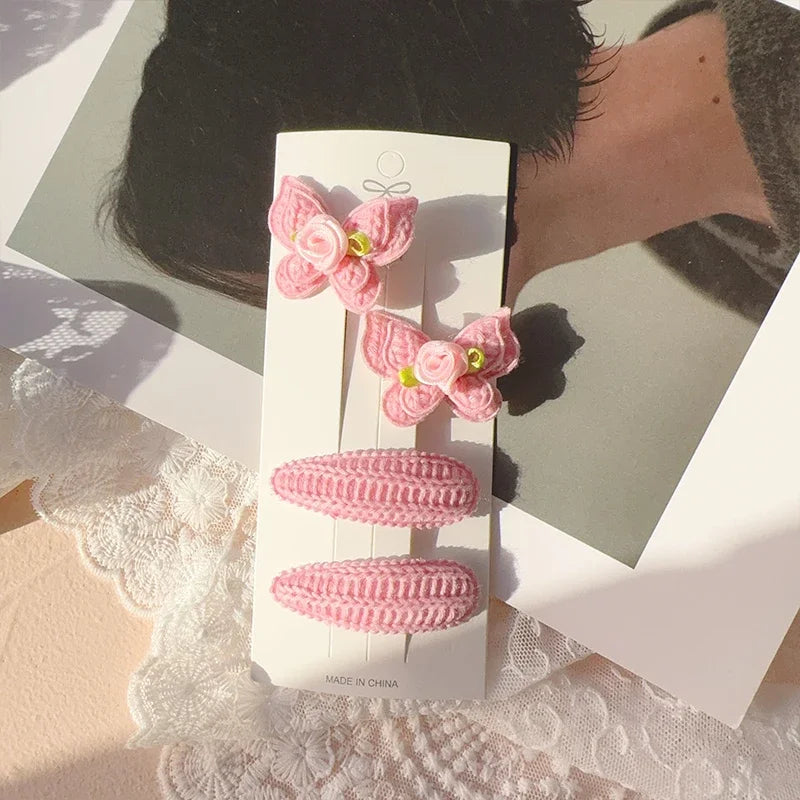 Niedliche handgemachte Strick-Haarclips für Mädchen - 4er Set