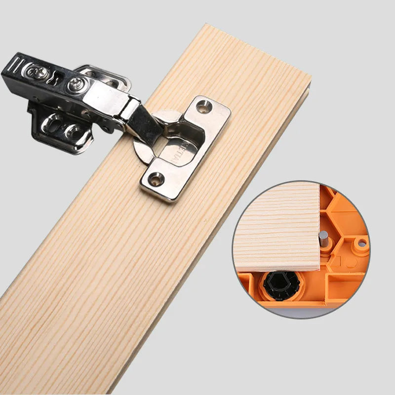Verdeckte 35 mm Scharnierlehre mit Bohrführung für präzises Holzscharnierbohren