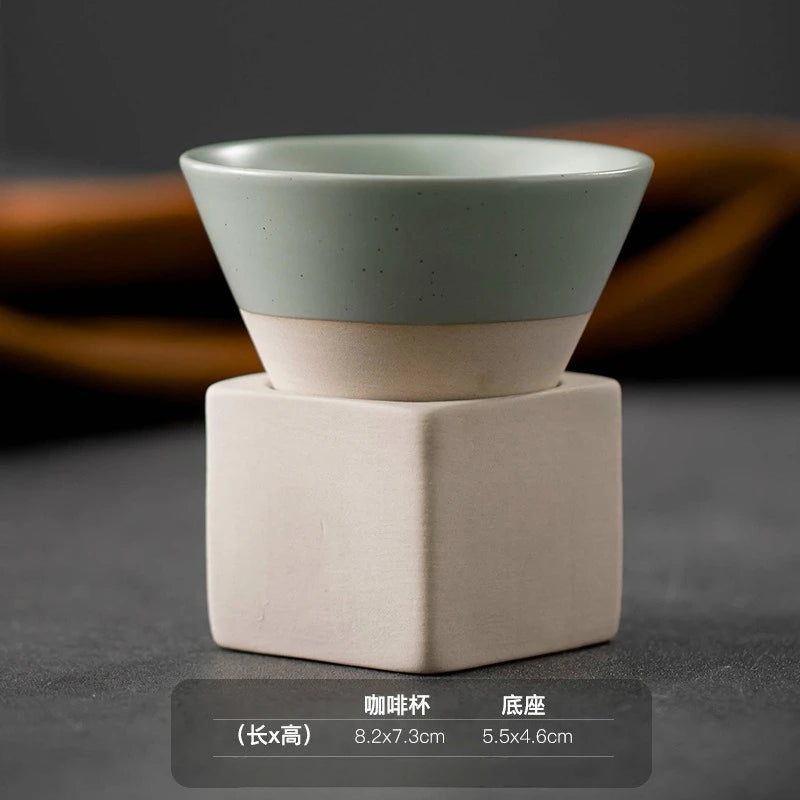 Retro Keramik Tasse in Dreieckiger Kegelform für Tee und Kaffee