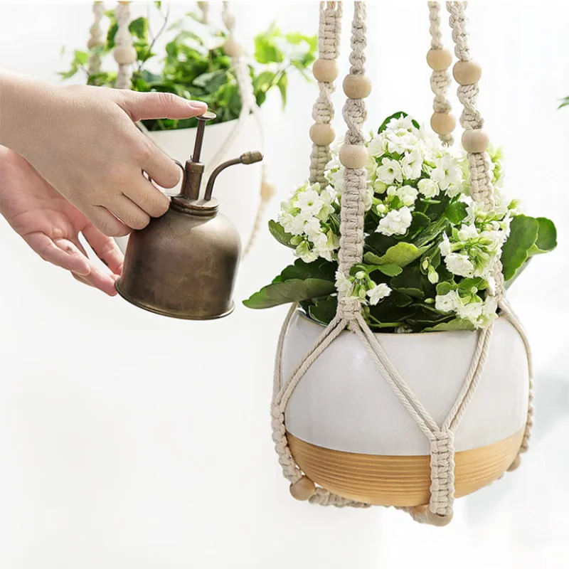 Handgefertigte Makramee Hängekörbe für Gartenpflanzen und Balkon
