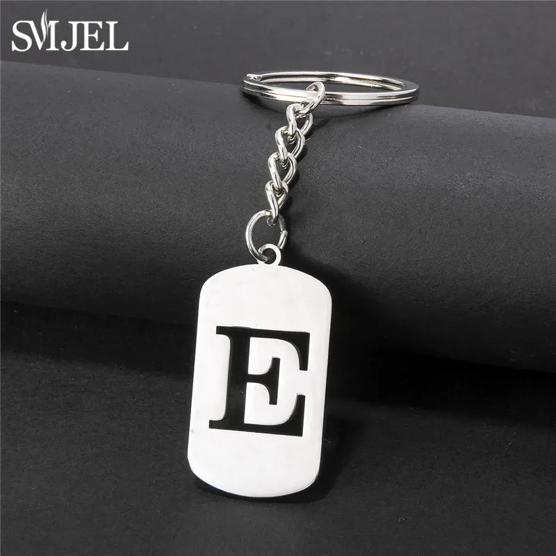 Edelstahl A-Z Buchstaben Schlüsselanhänger – Stylishes Party-Charm