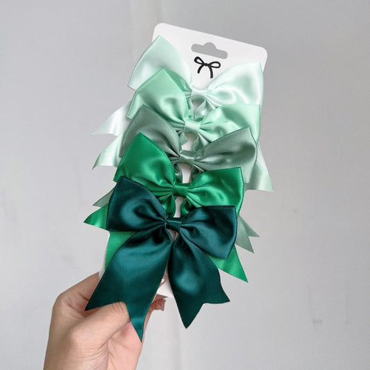 Elegante Grüne Satin Haar Clips für Mädchen - Handgemachtes Set