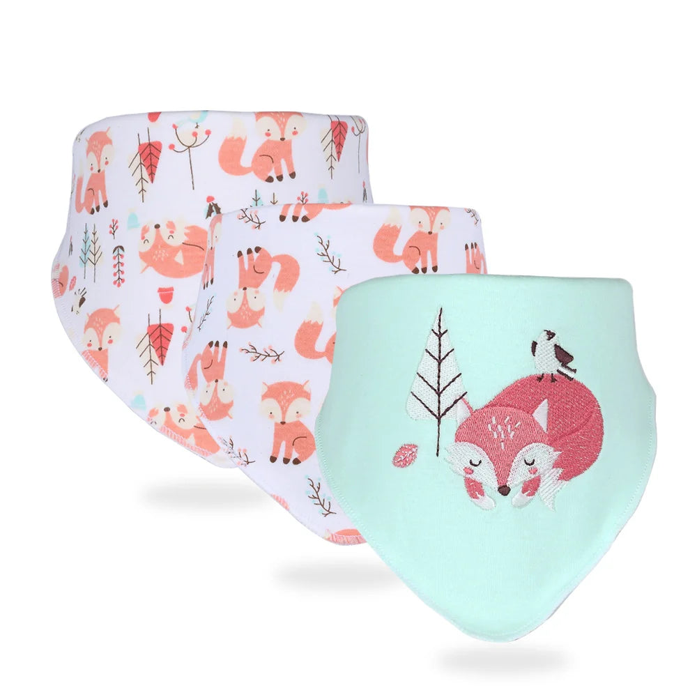 Sanfte Babypflege garantiert: 3er Set Baumwoll Bandana Lätzchen mit Tierprint