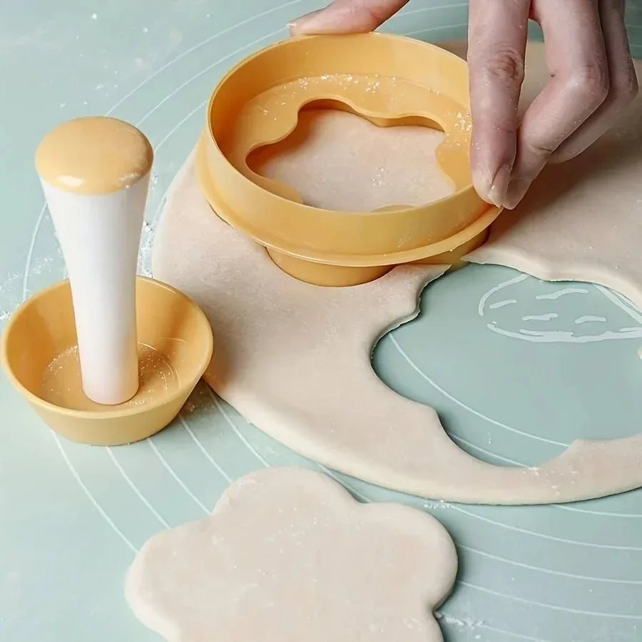 Blumenförmiges Teig-Tamper Set aus Kunststoff für Kuchen - Gebäck